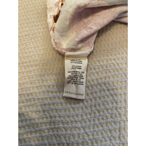 Soft Surroundings Small Floral Animal Print Short Sleeve Top Boho - Picture 4 of 6